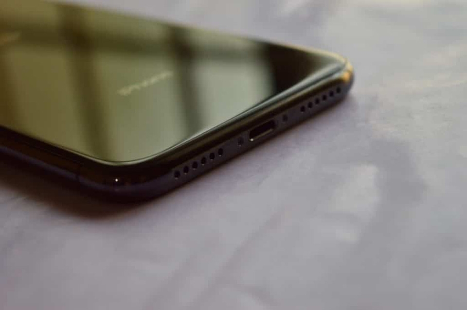 Đơn đặt hàng linh kiện của Apple cho iPhone 11 thấp hơn bình thường