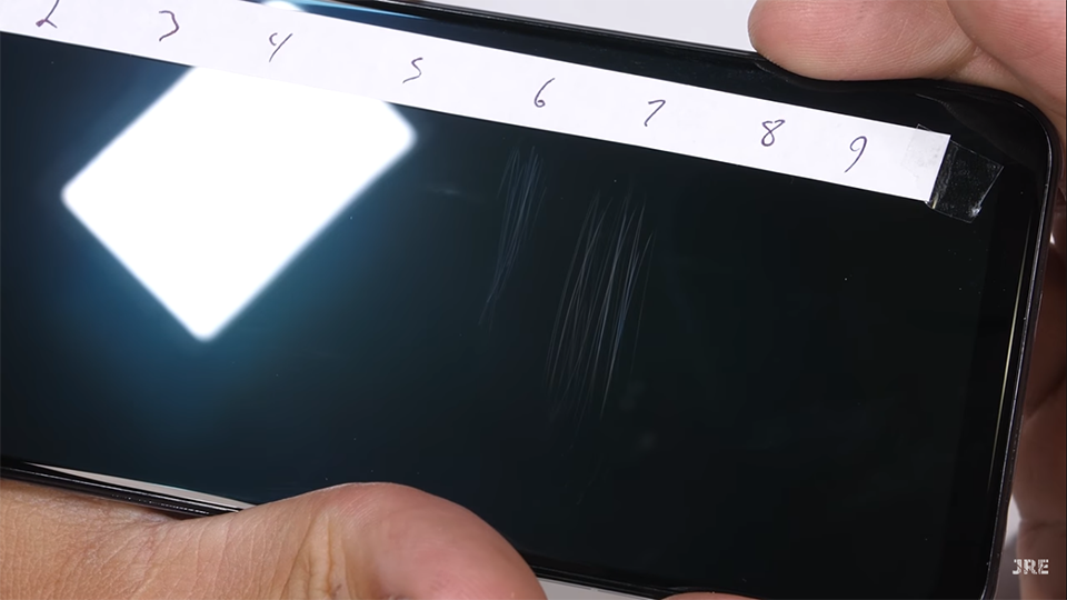 Tra tấn Galaxy A50 (ảnh 2) Tra tấn Galaxy A50 (ảnh 2)