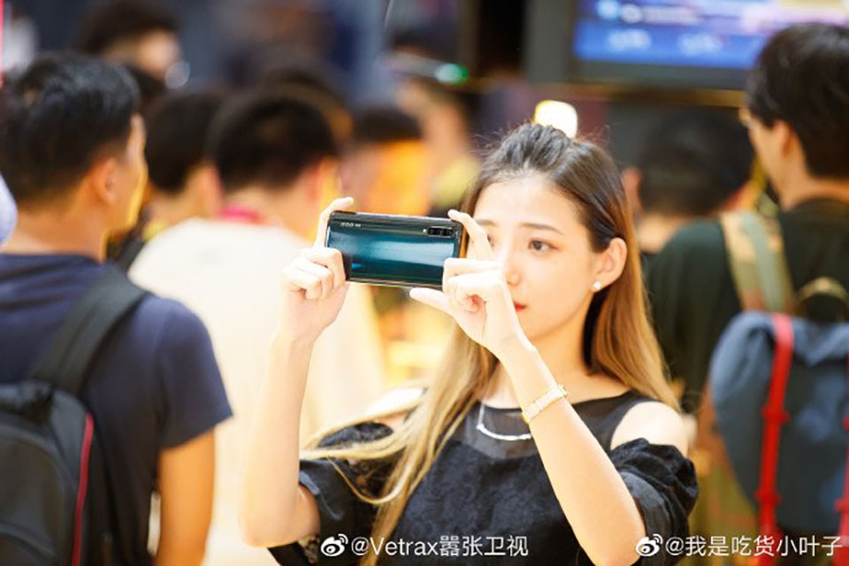 iQOO Pro 5G lộ ảnh (ảnh 2) iQOO Pro 5G lộ ảnh (ảnh 2)