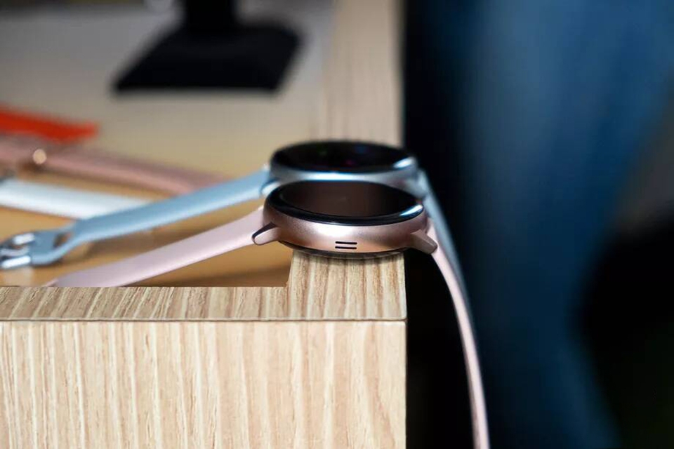Galaxy Watch Active 2 ra mắt (ảnh 4) Galaxy Watch Active 2 ra mắt (ảnh 4)