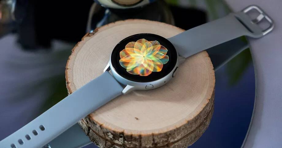 Galaxy Watch Active 2 ra mắt (ảnh 1) Galaxy Watch Active 2 ra mắt (ảnh 1)