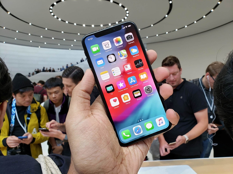 So sánh Galaxy Note 10 và iPhone XS (ảnh 7) So sánh Galaxy Note 10 và iPhone XS (ảnh 7)