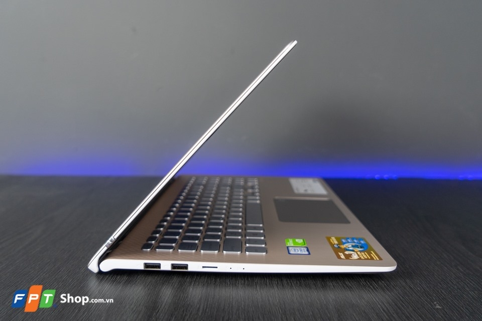 VivoBook S530FN: Laptop gần như hoàn hảo ở tầm giá 18 triệu, khó có điểm nào không vừa ý (ảnh 2) VivoBook S530FN: Laptop gần như hoàn hảo ở tầm giá 18 triệu, khó có điểm nào không vừa ý (ảnh 2)