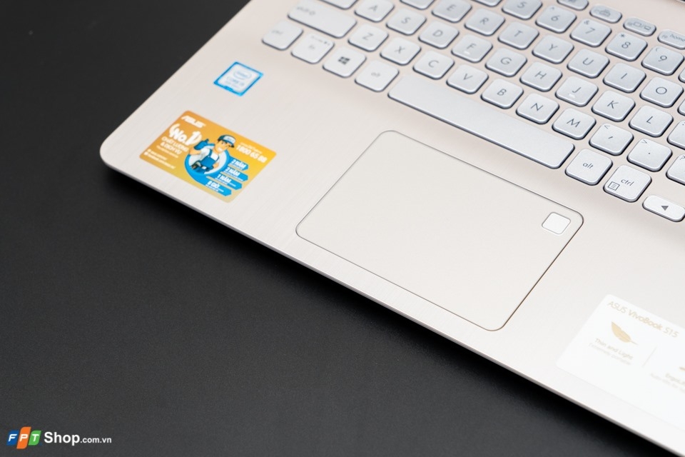 VivoBook S530FN: Laptop gần như hoàn hảo ở tầm giá 18 triệu, khó có điểm nào không vừa ý (ảnh 6) VivoBook S530FN: Laptop gần như hoàn hảo ở tầm giá 18 triệu, khó có điểm nào không vừa ý (ảnh 6)