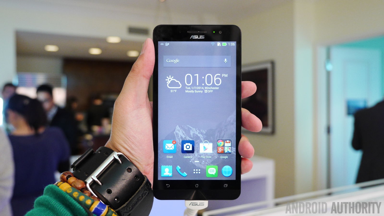 trên tay Asus Zenfone 6