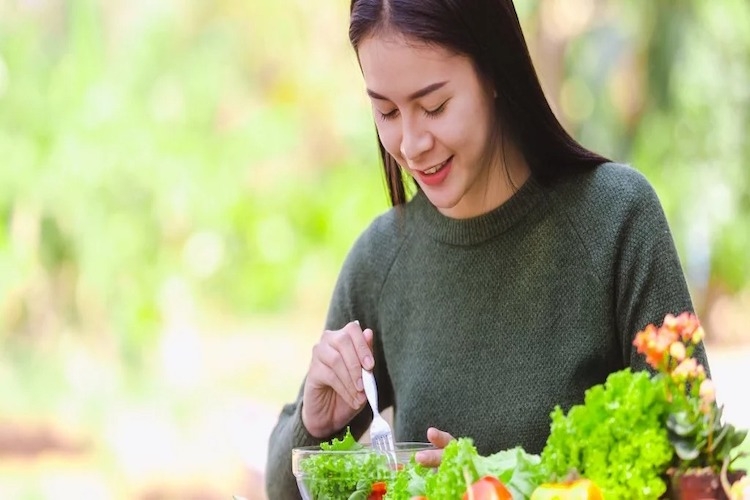 Vegetarian là gì? Tìm hiểu về lối sống ăn chay hiện đại, tốt cho sức khỏe và môi trường