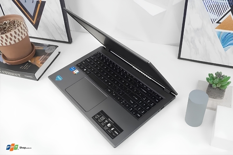 Acer Aspire 5 pin dùng được bao lâu 2