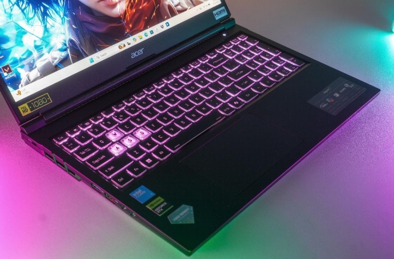 Acer Aspire 7 A715-59G-59RD: Laptop gaming đa dụng, cân bằng giữa hiệu năng và giá trị sử dụng 2