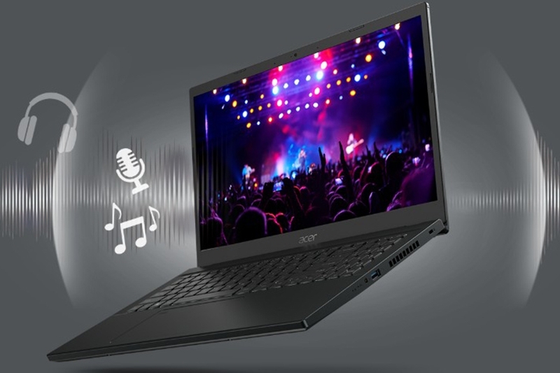 Acer Aspire 7 Gaming 11