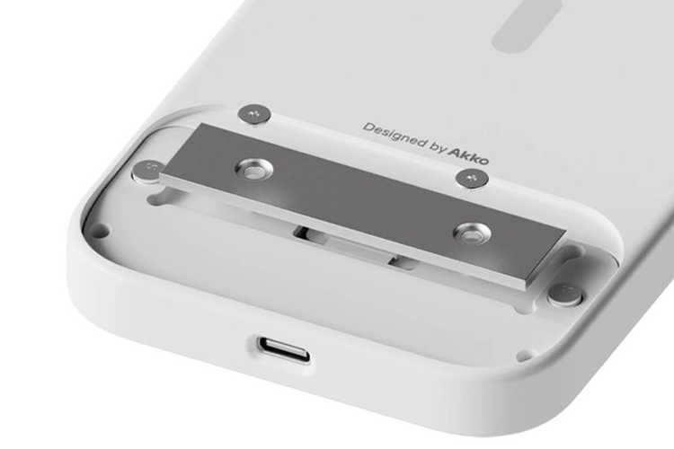Akko ra mắt ốp bàn phím cho iPhone 17 mang phong cách BlackBerry