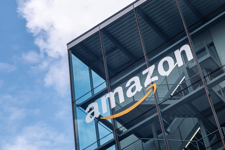 Amazon dự kiến giảm số lượng việc làm văn phòng do AI trong tương lai