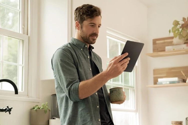 Amazon ra mắt máy tính bảng Fire HD 8 (2024) với tính năng AI, giá khởi điểm từ $54,99 (khoảng 1.4 triệu đồng)