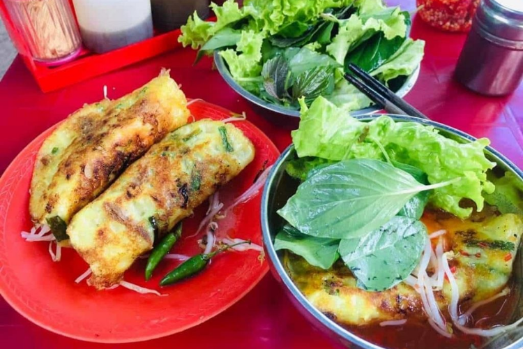 Bánh xèo Phan Thiết - Món ngon đặc sản miền biển khiến du khách nhớ mãi không quên