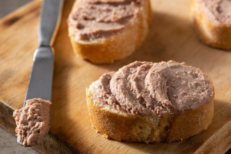 Cách làm pate nấm ức gà eat clean tốt cho sức khỏe, ngon không kém pate truyền thống