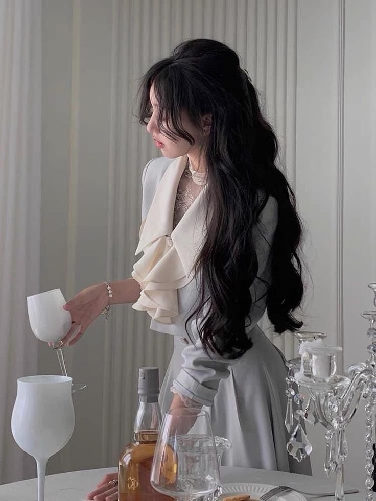 ảnh che mặt nữ hình 10