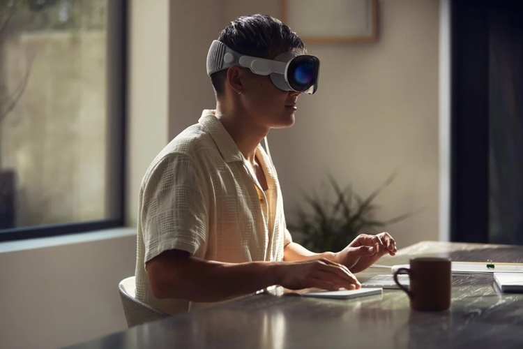 Apple không có kế hoạch nâng cấp Vision Pro vào năm 2025