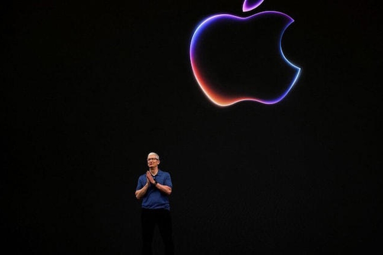Tim Cook nói Apple sẵn sàng thâu tóm công ty AI để tăng tốc phát triển