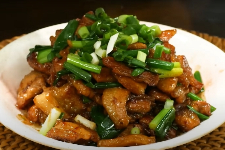 ba chỉ rang cháy cạnh 5