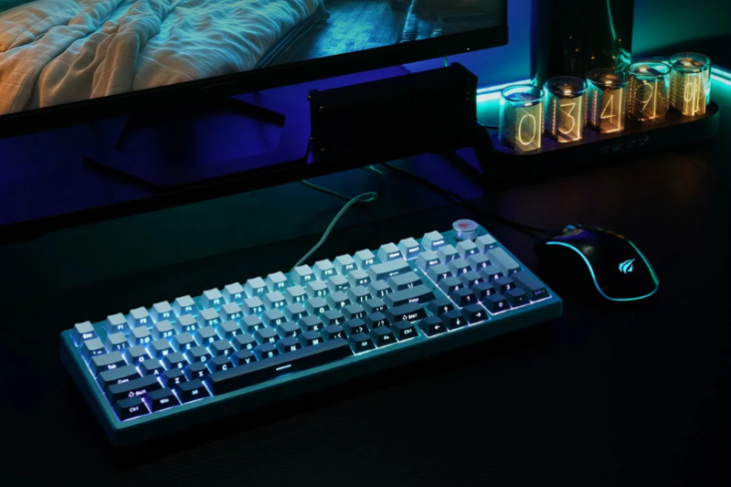 Hiệu ứng đèn nền cầu vồng rực rỡ, tạo phong cách riêng cho game thủ
