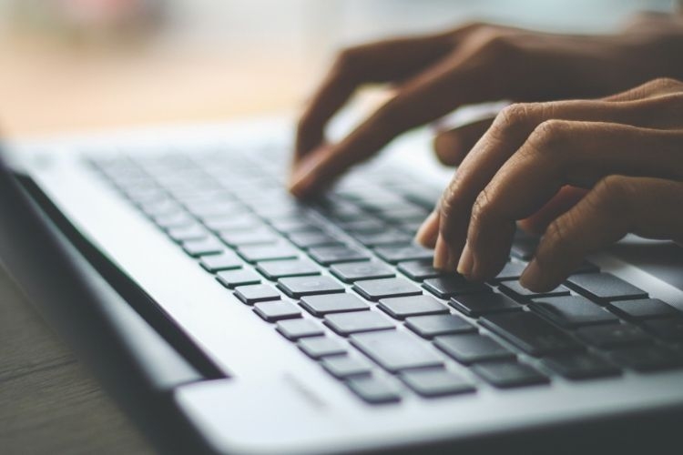 ban-phim-laptop-dell-khong-go-duoc (1).jpg