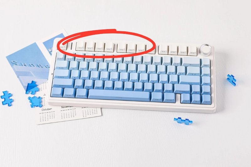 Bàn phím máy tính có mấy khu vực 3