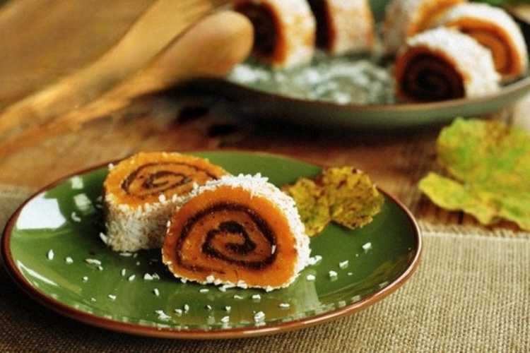 bánh bí đỏ nhân đậu đỏ hình 6