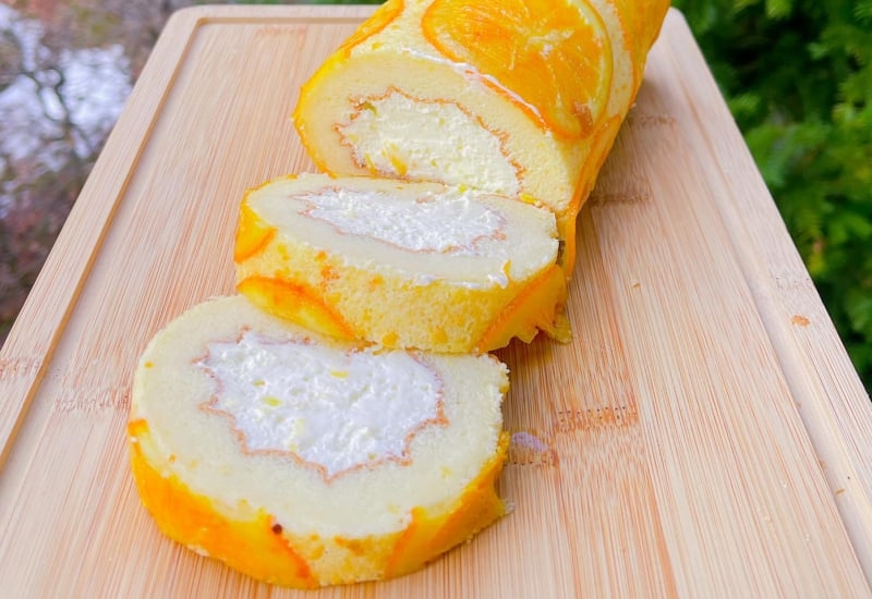 bánh bông lan cuộn cam 7