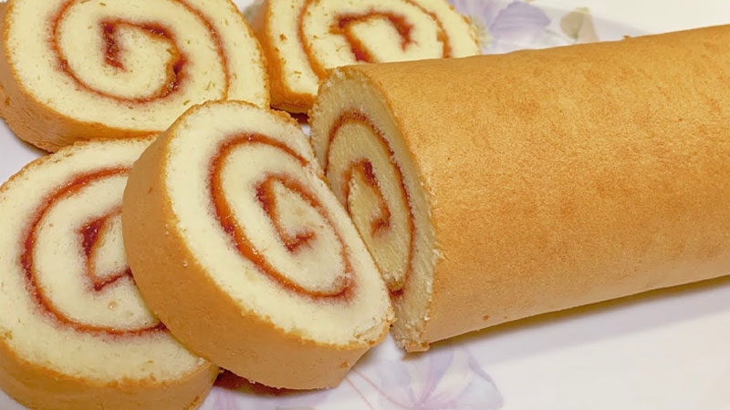 bánh bông lan cuộn nhân khóm - Hình 6