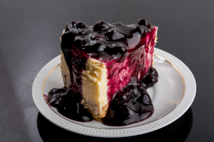Bánh cheesecake việt quất hình 6