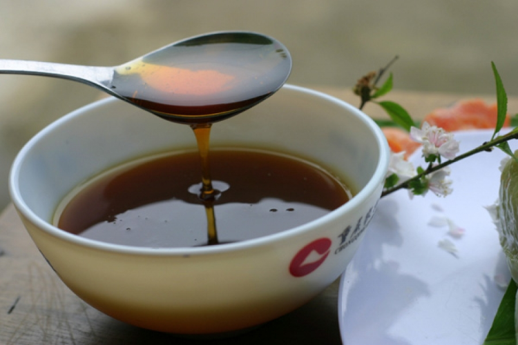 Bánh gio mật mía hình 6