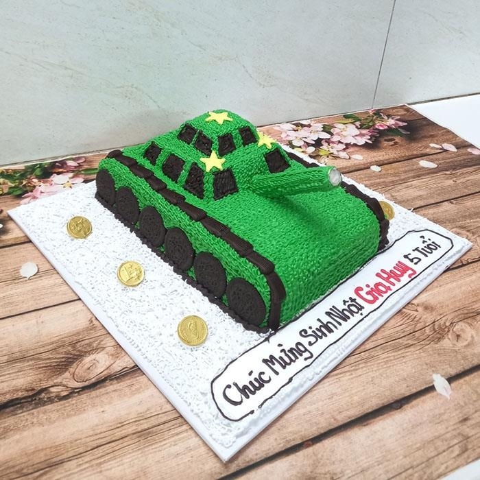 bánh kem xe tăng 12