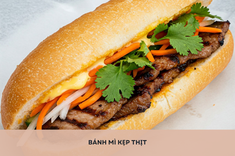 Hướng dẫn chi tiết 2 cách làm bánh mì kẹp thịt thơm ngon, hấp dẫn, ăn là ghiền tại nhà
