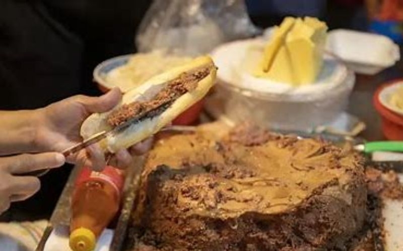 Chuẩn bị bánh mì