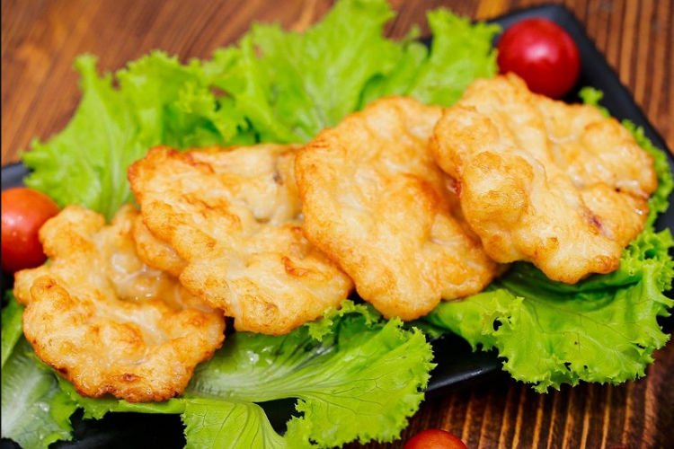 Hướng dẫn chi tiết cách làm món bánh mực chiên thơm ngon, hấp dẫn ngay tại nhà