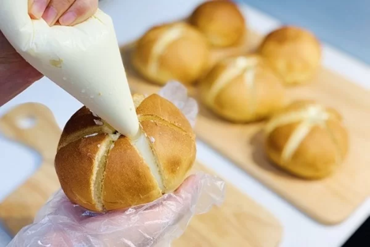 bánh nhân kem hình 5