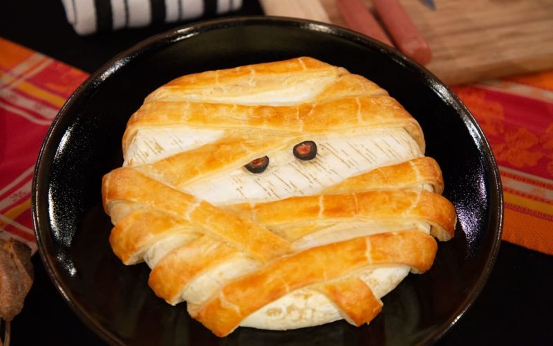 Lưu ý khi làm bánh phô mai Brie xác ướp
