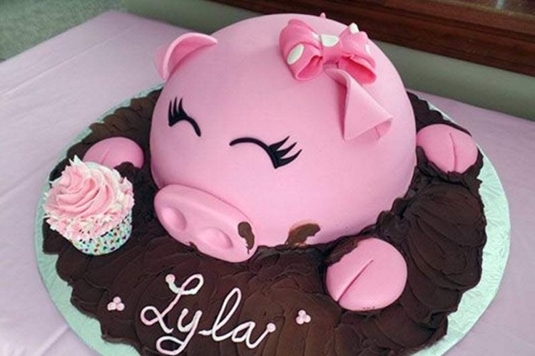 bánh sinh nhật hình con lợn 16