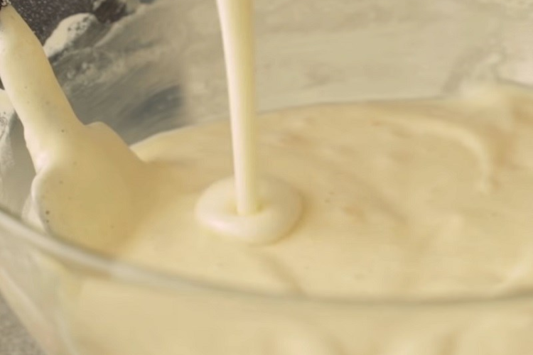 bánh su kem sinh nhật hình 6