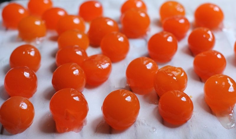 Bánh tét trứng muối 12