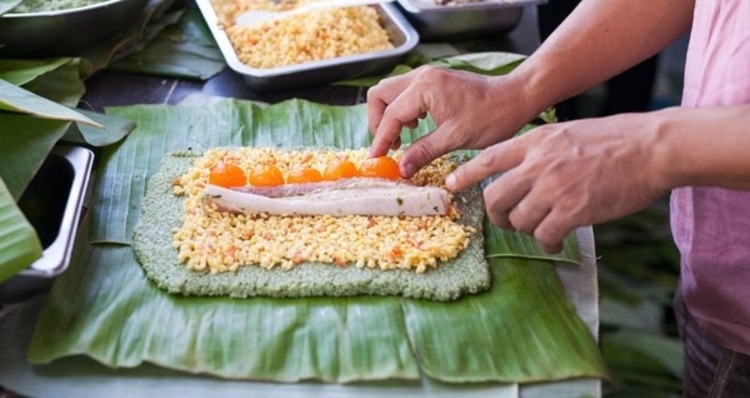 Bánh tét trứng muối 5