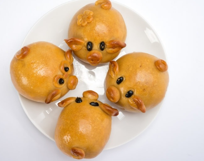 cách làm bánh Trung thu con heo 9