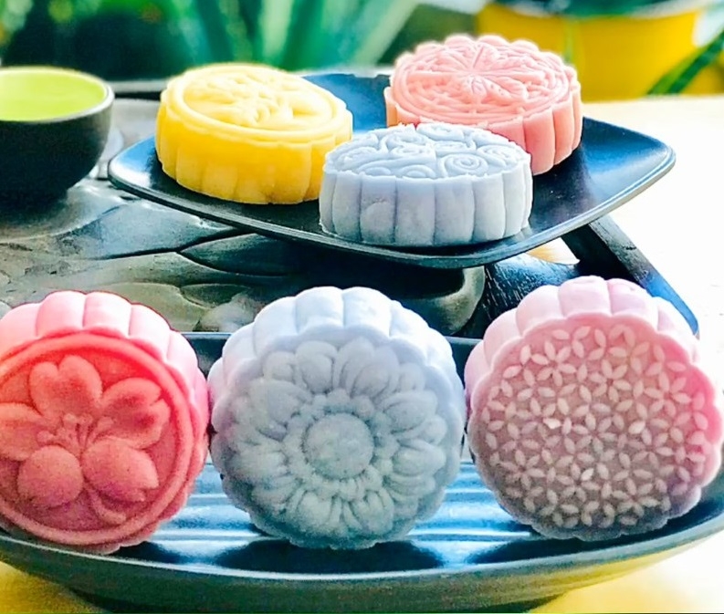 bánh trung thu dẻo lạnh nhân đậu xanh ngũ sắc 7