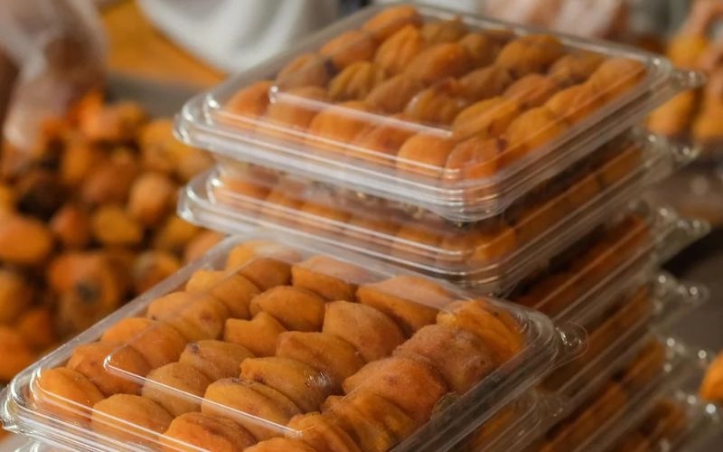 Mẹo bảo quản hồng treo gió lâu nhất