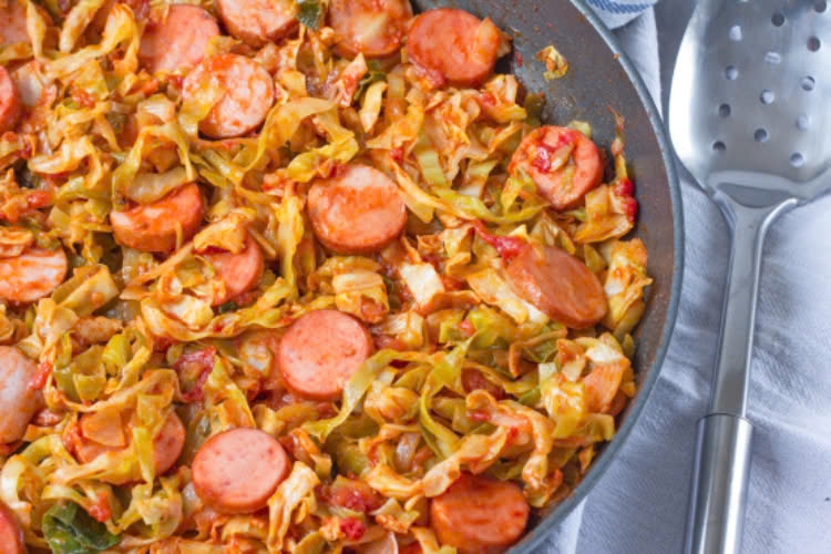Bắp cải xào cà chua (ảnh 8)
