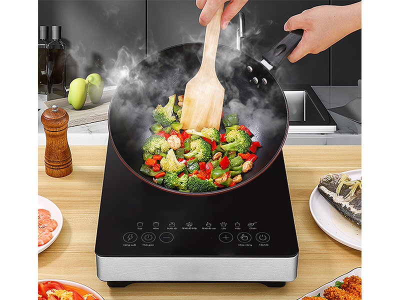 Công suất mạnh mẽ giúp nấu nhanh chóng