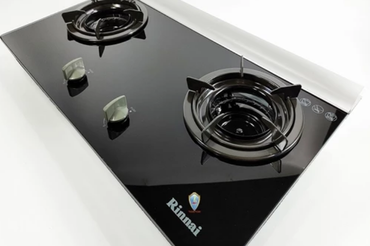 bếp ga rinnai mặt kính 6