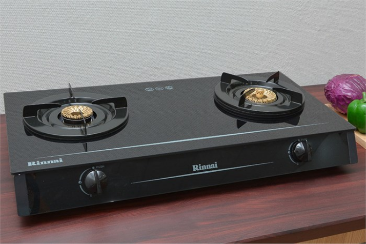 bếp ga rinnai mặt kính 3