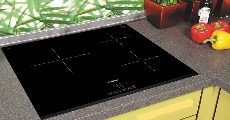 Bếp từ 3 v&ugrave;ng nấu của Đức h&igrave;nh 1