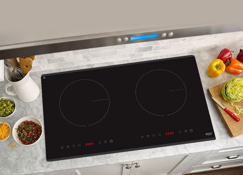 Bếp từ bị nhảy aptomat li&ecirc;n tục h&igrave;nh 6