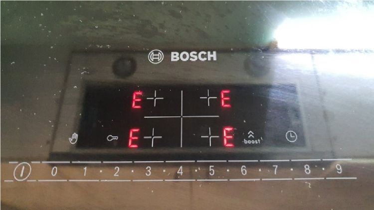 bếp từ Bosch báo lỗi E9 2